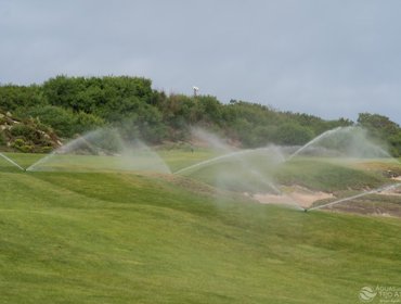 Parceria West Cliffs / Águas do Tejo Atlântico recicla 570.000 litros/dia de água para rega de Campo de Golfe